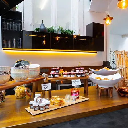 Hotel Berti - Centre Gare 3*