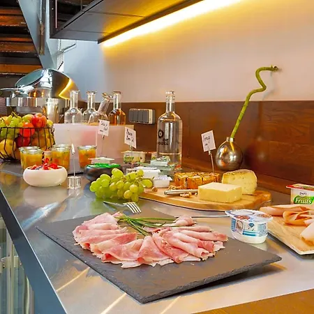 Berti - Centre Gare Szálloda 3*