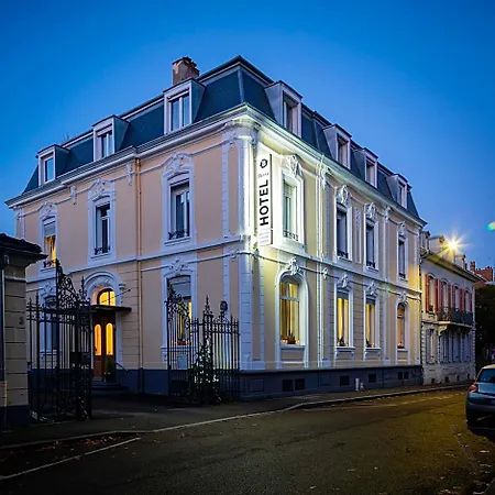 Berti - Centre Gare Szálloda