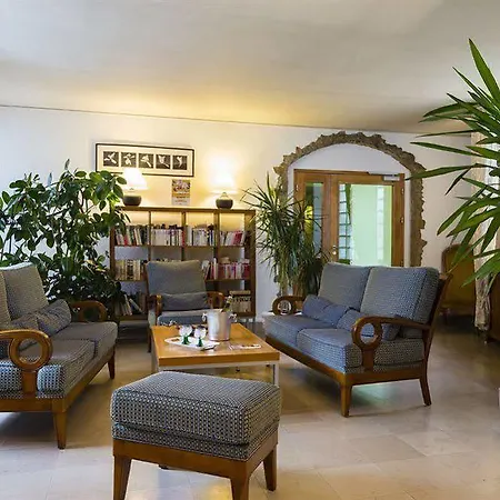 Hotel Berti - Centre Gare 3*