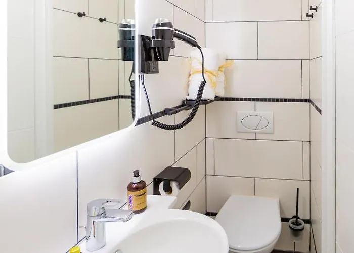 Berti - Centre Gare 3*