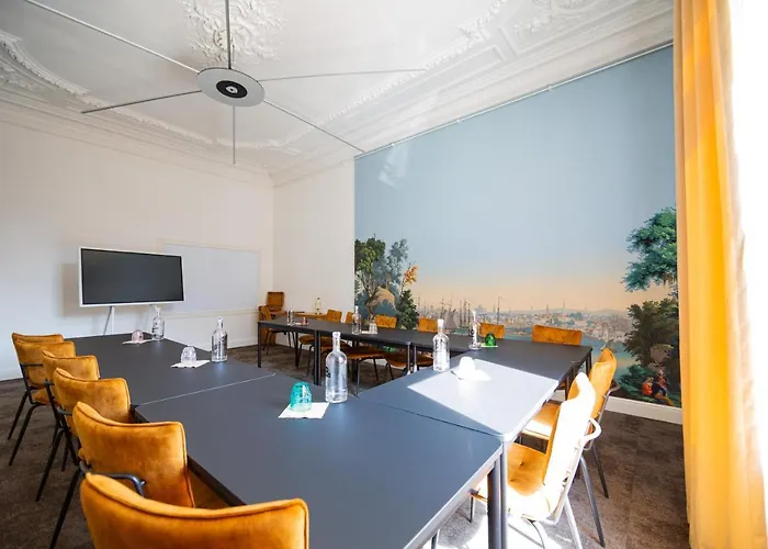 Berti - Centre Gare 3*